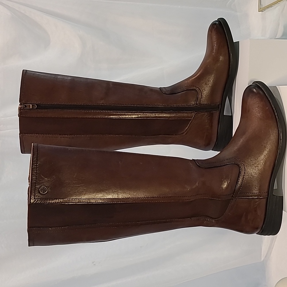 Bussola Leather Knee-High Boots
